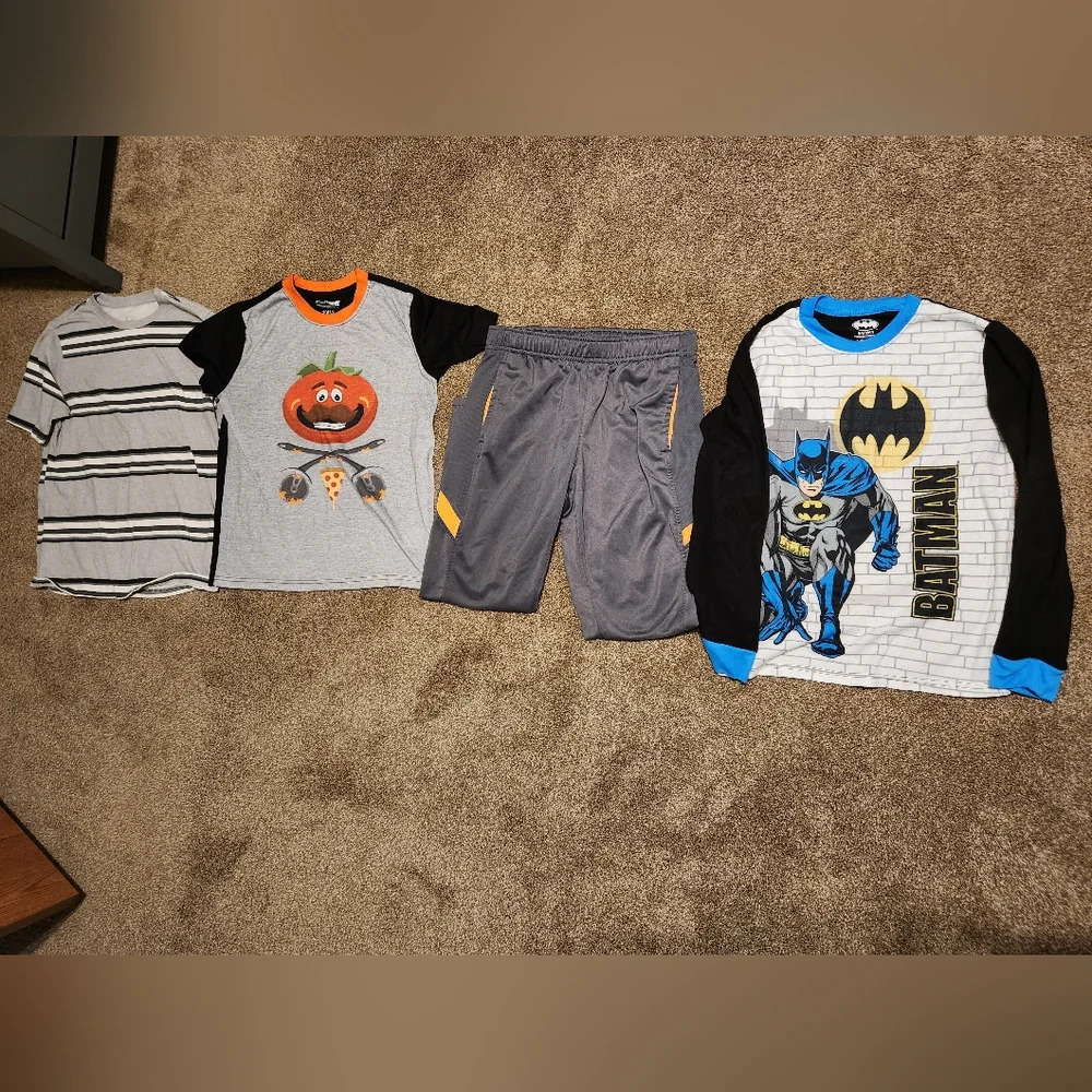 ๐3/$15 Boy's 4 Piece Lot 10/12 Large Clothing - Picture 2 of 12